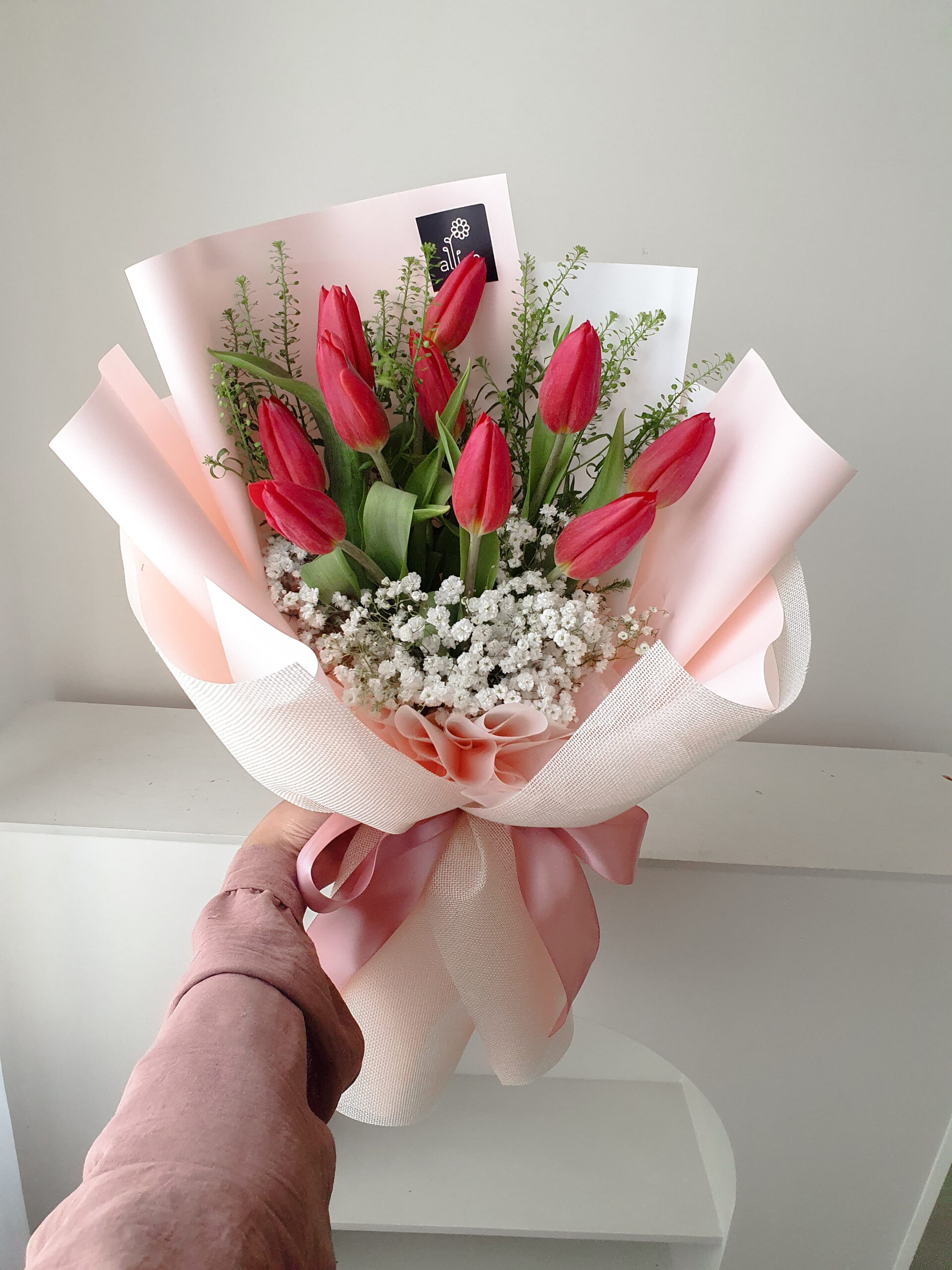 Stronglo Tulip Bouquet