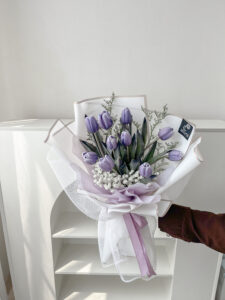 lilac holland tulip purple buket bunga tulip