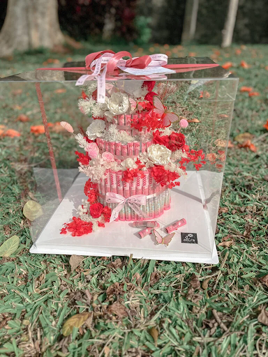 Cuan Tart Red Pink Tone buket uang 100 ribu