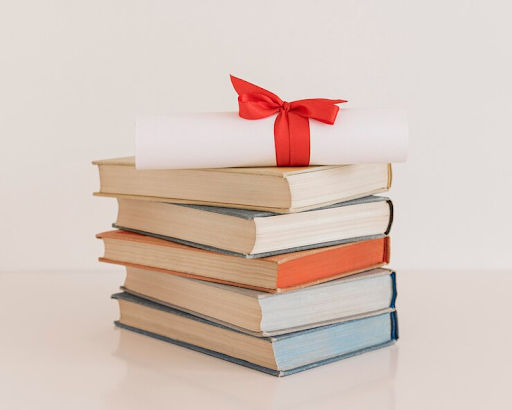 buku referensi sebagai hadiah sempro