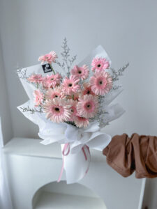 garberra daisy bouquet