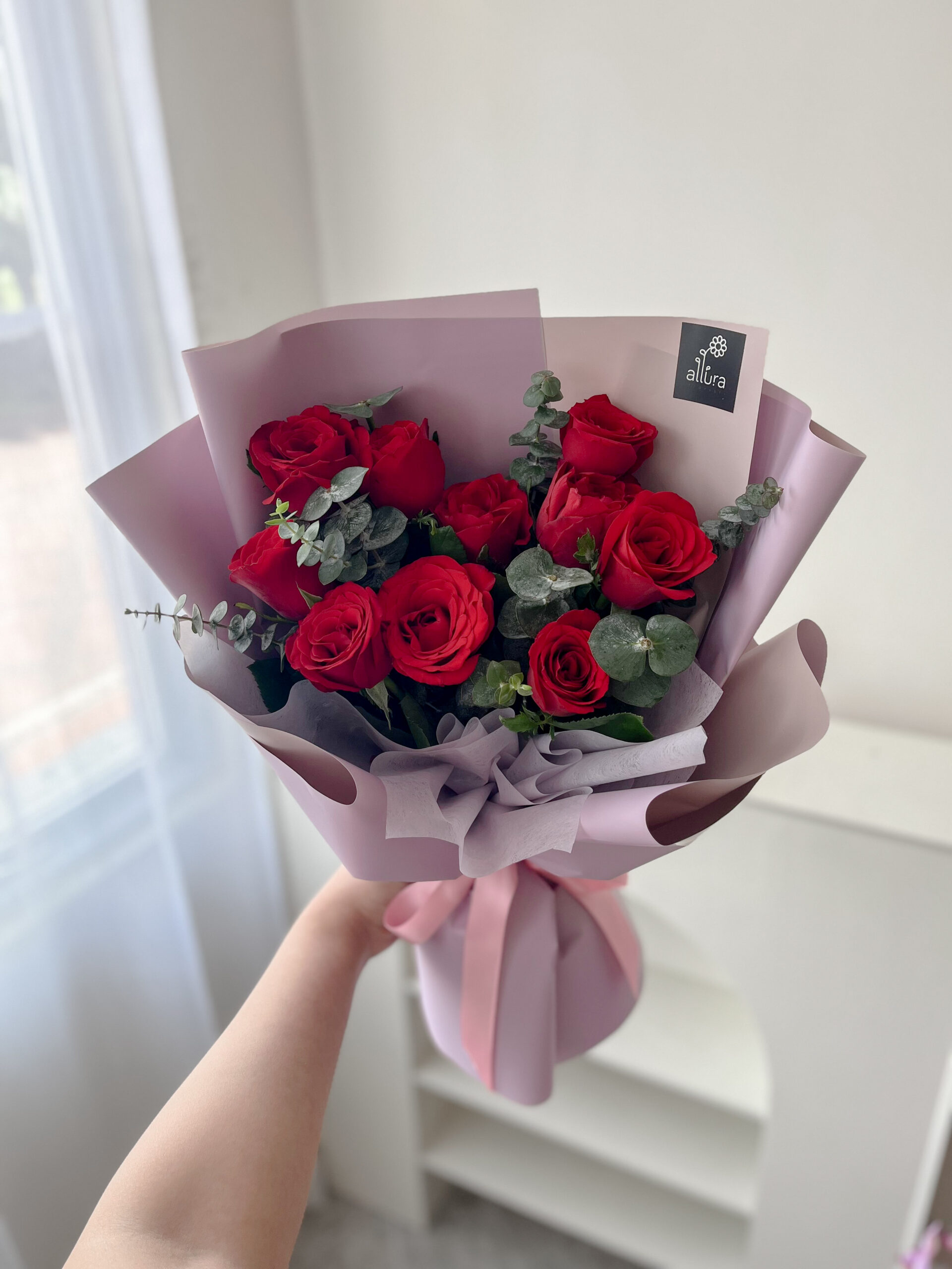 Classic Rose Bouquet - Red (10pcs)