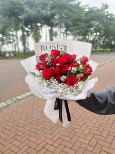 red rose bouquet