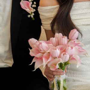 calla lily pink